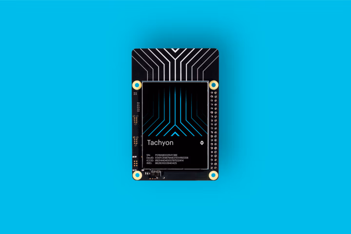 Particle Tachyon：5G・12TOPS NPU・バッテリー駆動を1枚に詰め込んだ249ドルのSBC